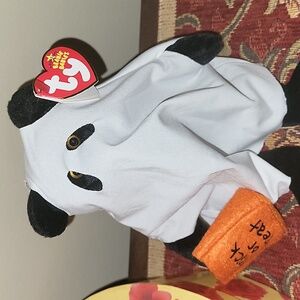 2005 Ty Beanie Baby Shudders, 8", black, white and orange